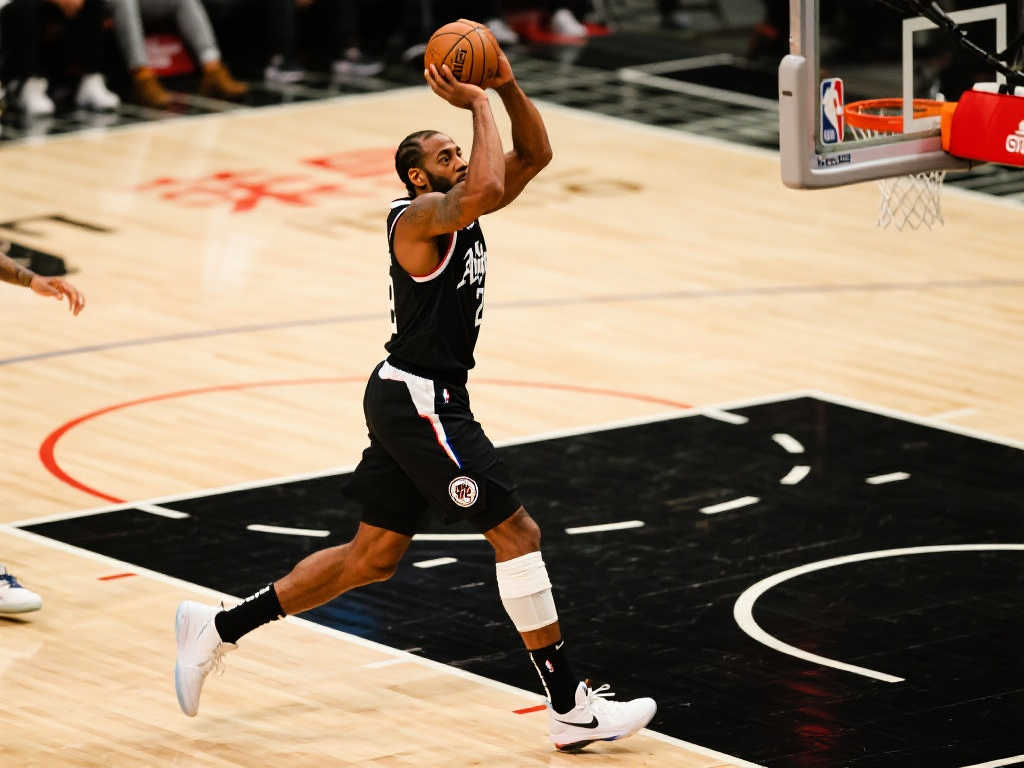 转会市场上 转会市场上