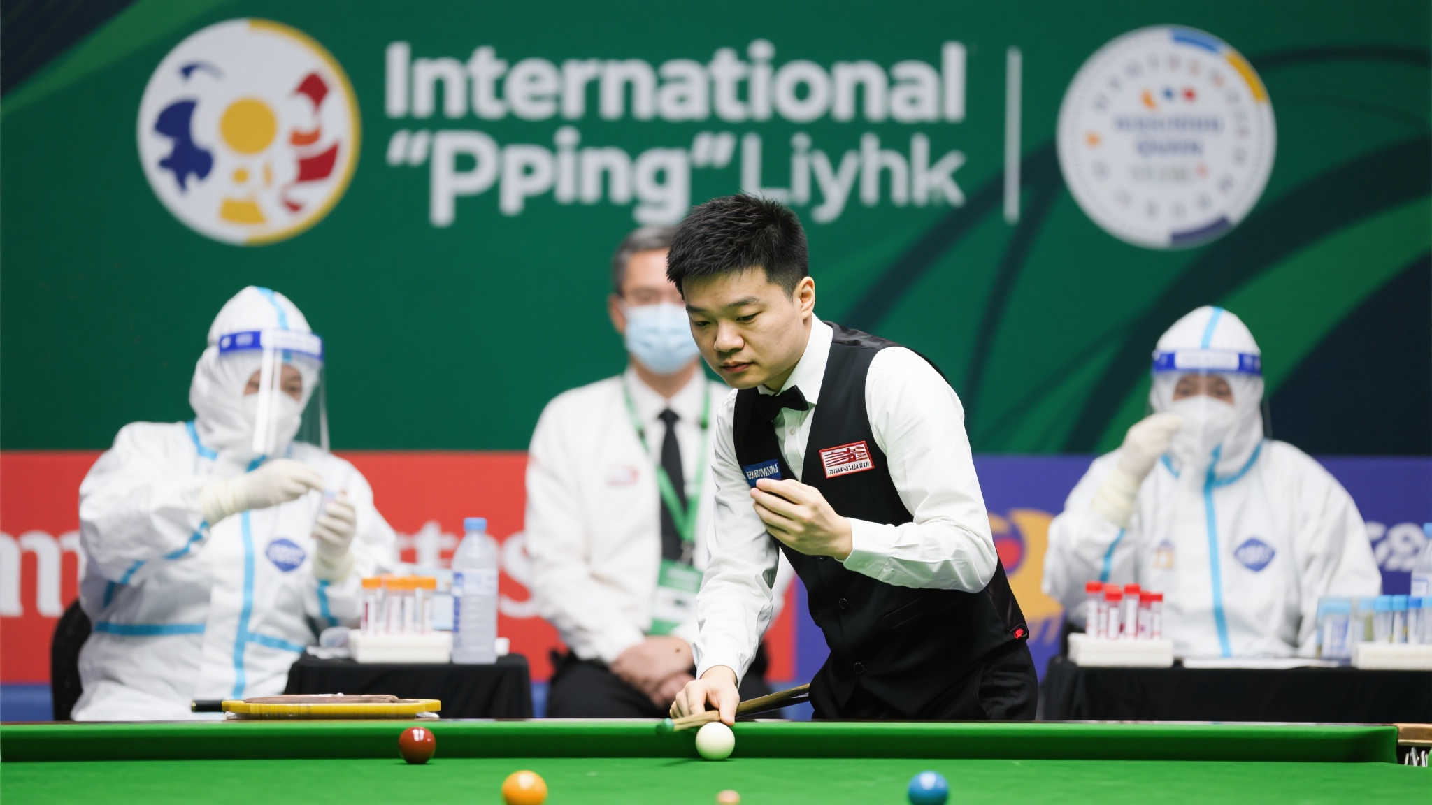 半程比赛的 半程比赛的